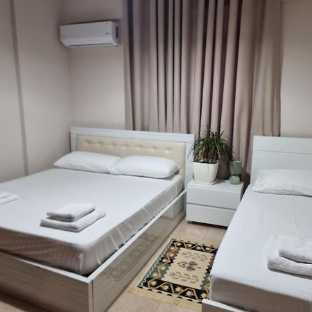 Kc Apartment بيرات المظهر الخارجي الصورة