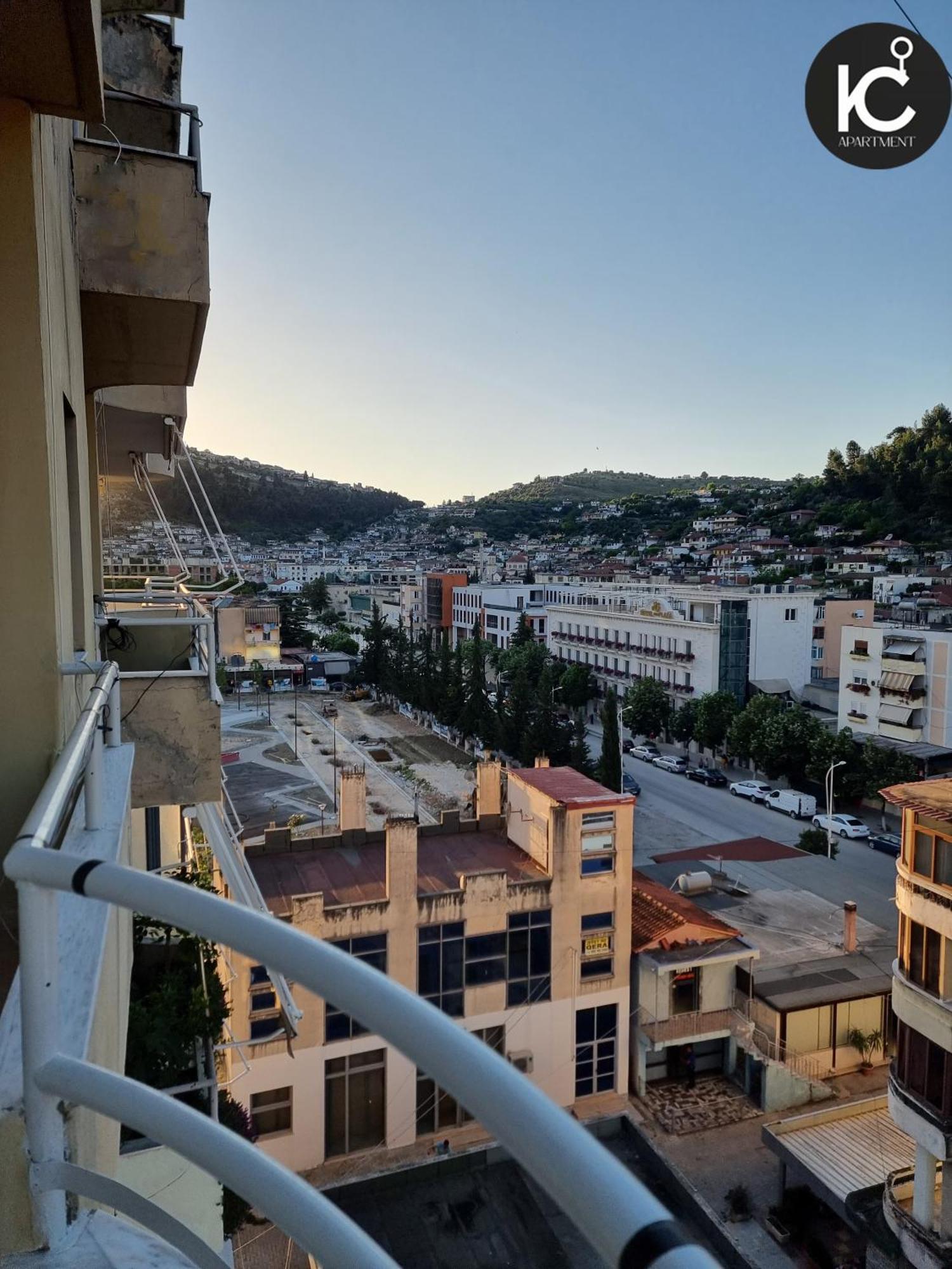 Kc Apartment بيرات المظهر الخارجي الصورة