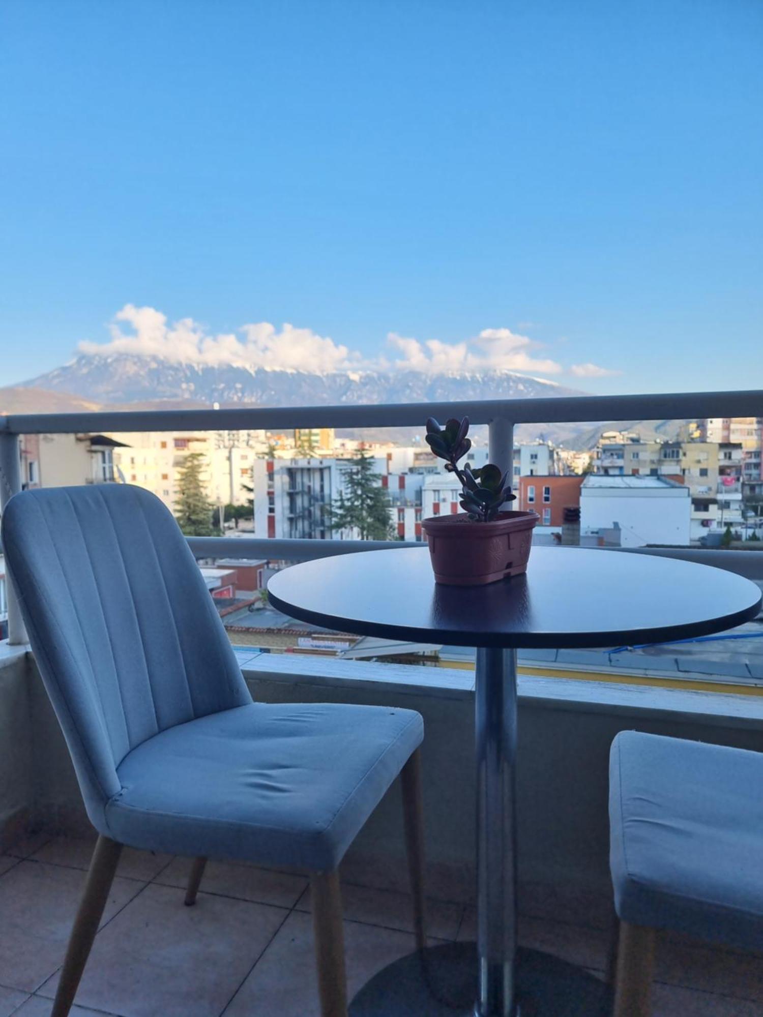 Kc Apartment بيرات المظهر الخارجي الصورة