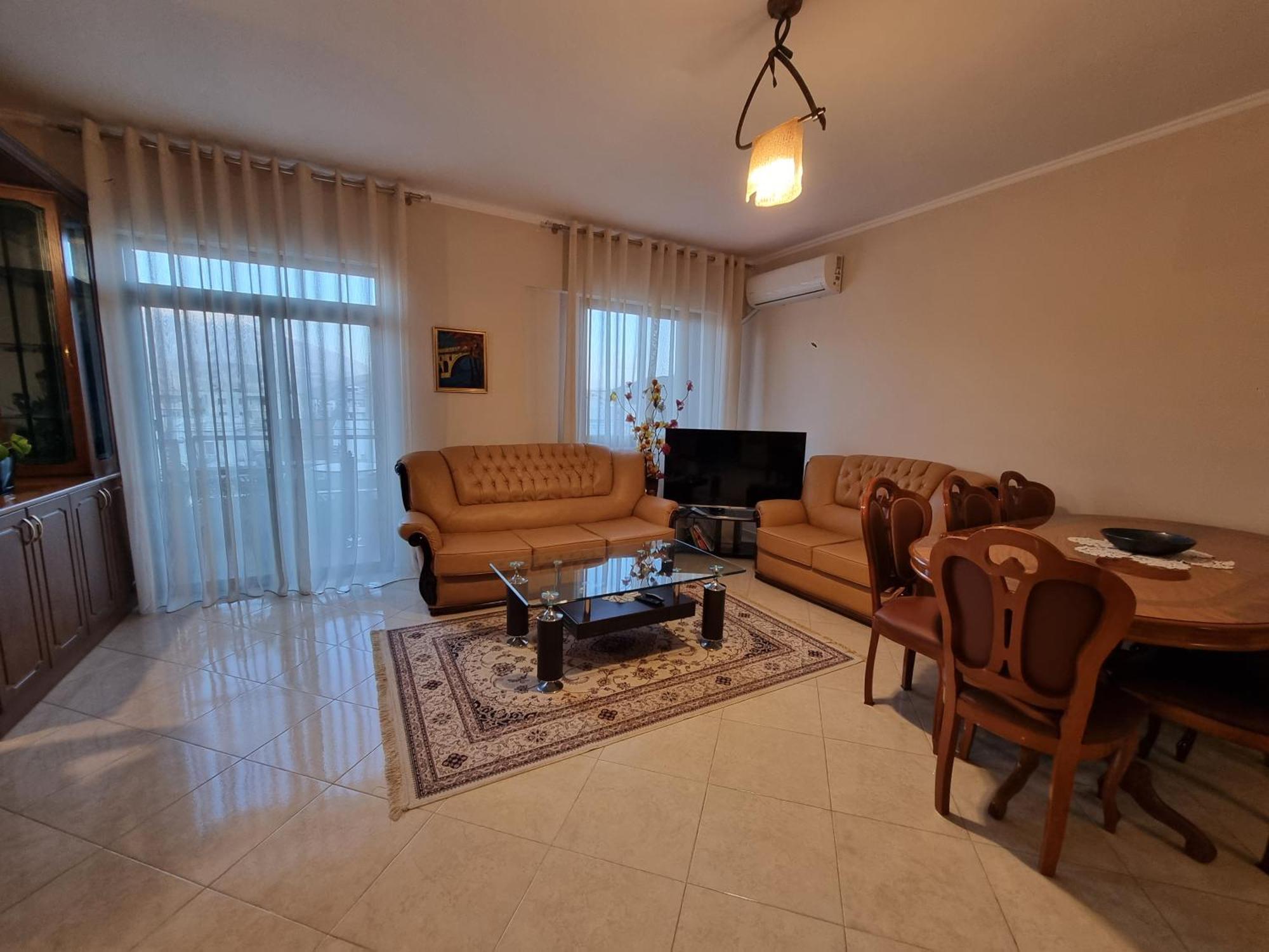 Kc Apartment بيرات المظهر الخارجي الصورة