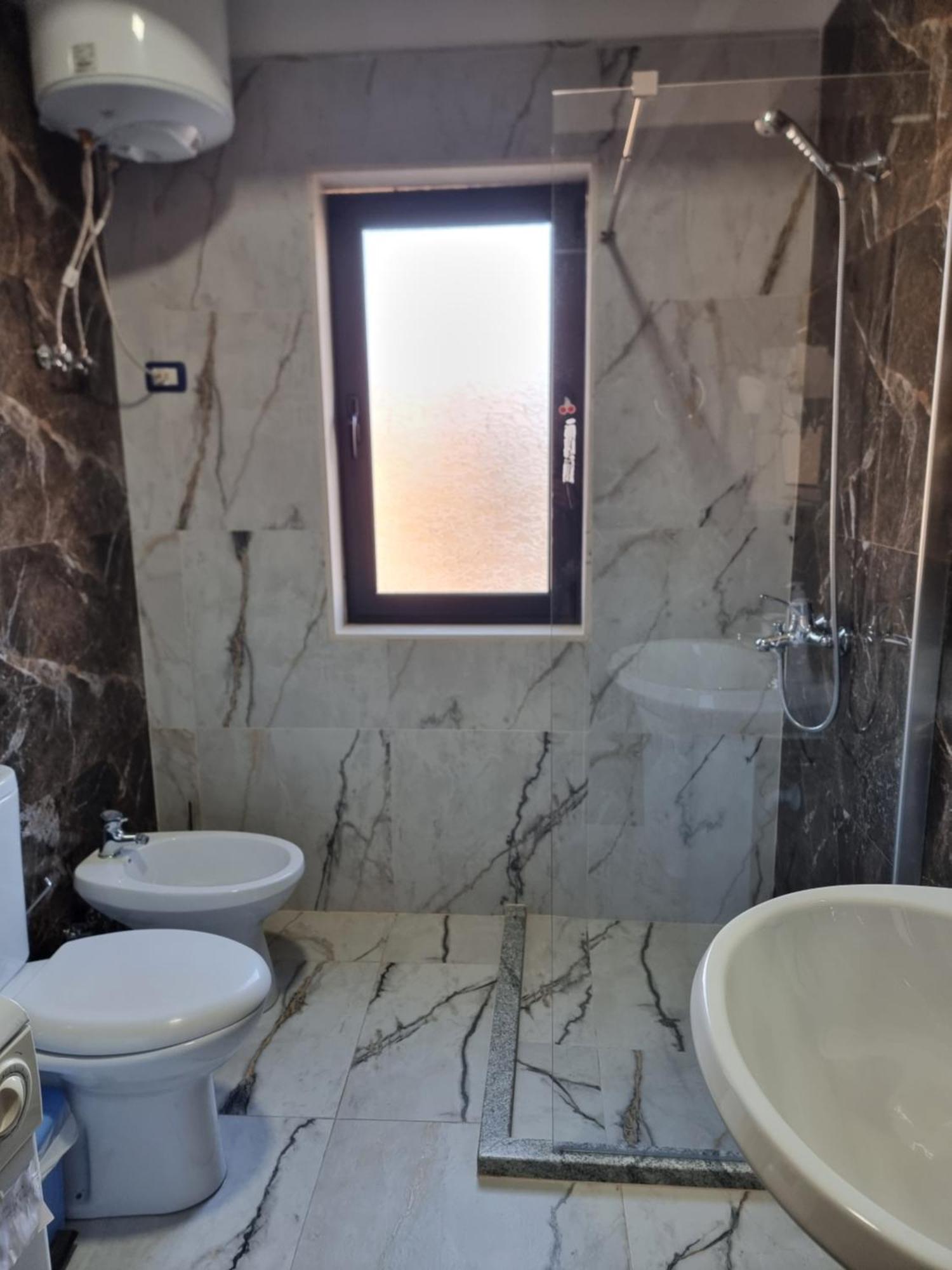 Kc Apartment بيرات المظهر الخارجي الصورة